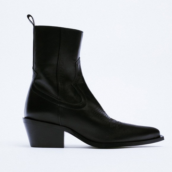 ISO Zara leather cowboy ankle boot size 38 or 39 - Picture 1 of 1